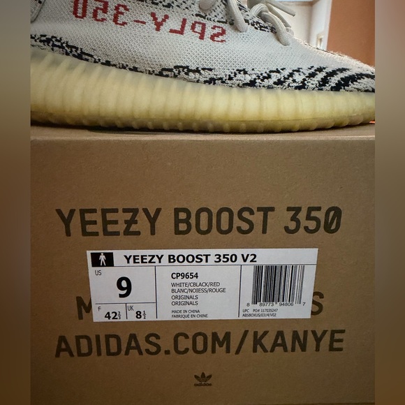 adidas gazelle silver green womens Adidas Yeezy Boost 350 V2 Zebra Sneakers White Size 6.5 CP9654  Celebrity  Owned